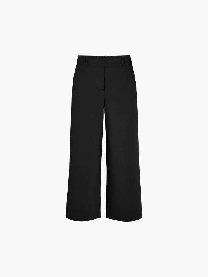 Lia Loose Crop - Noir pour la vente par LAURIE