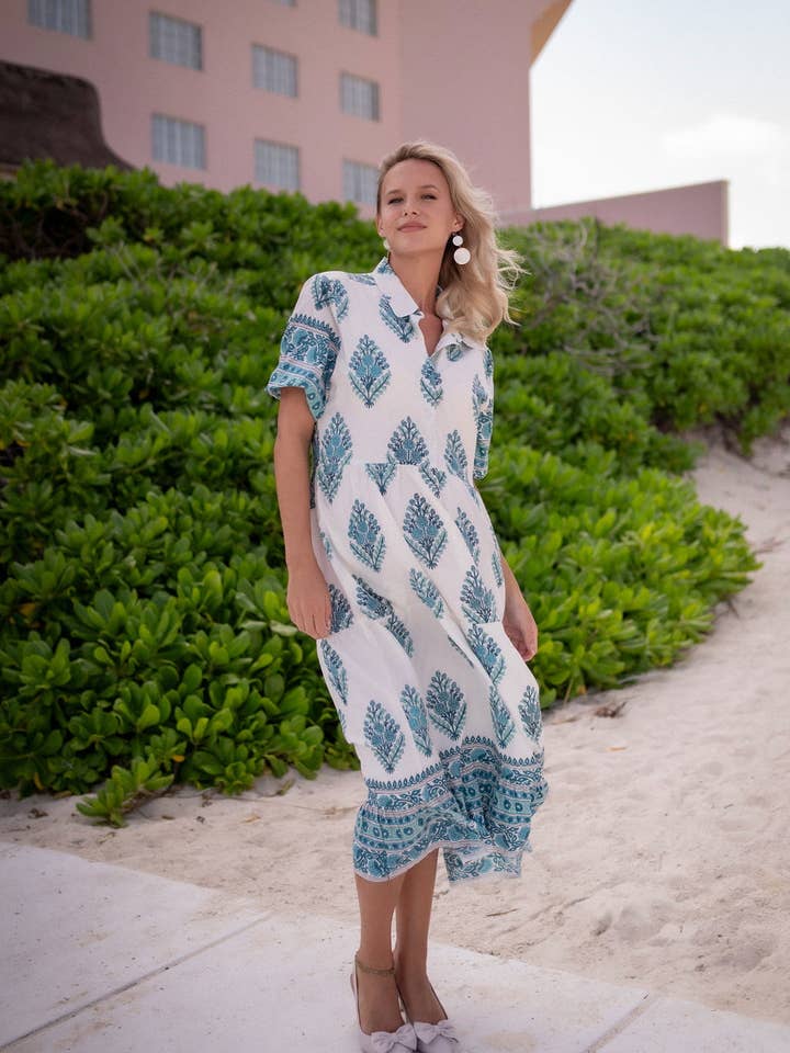 Skye hvid og turkis midi skjortekjole for engroshandel hos Genhappy