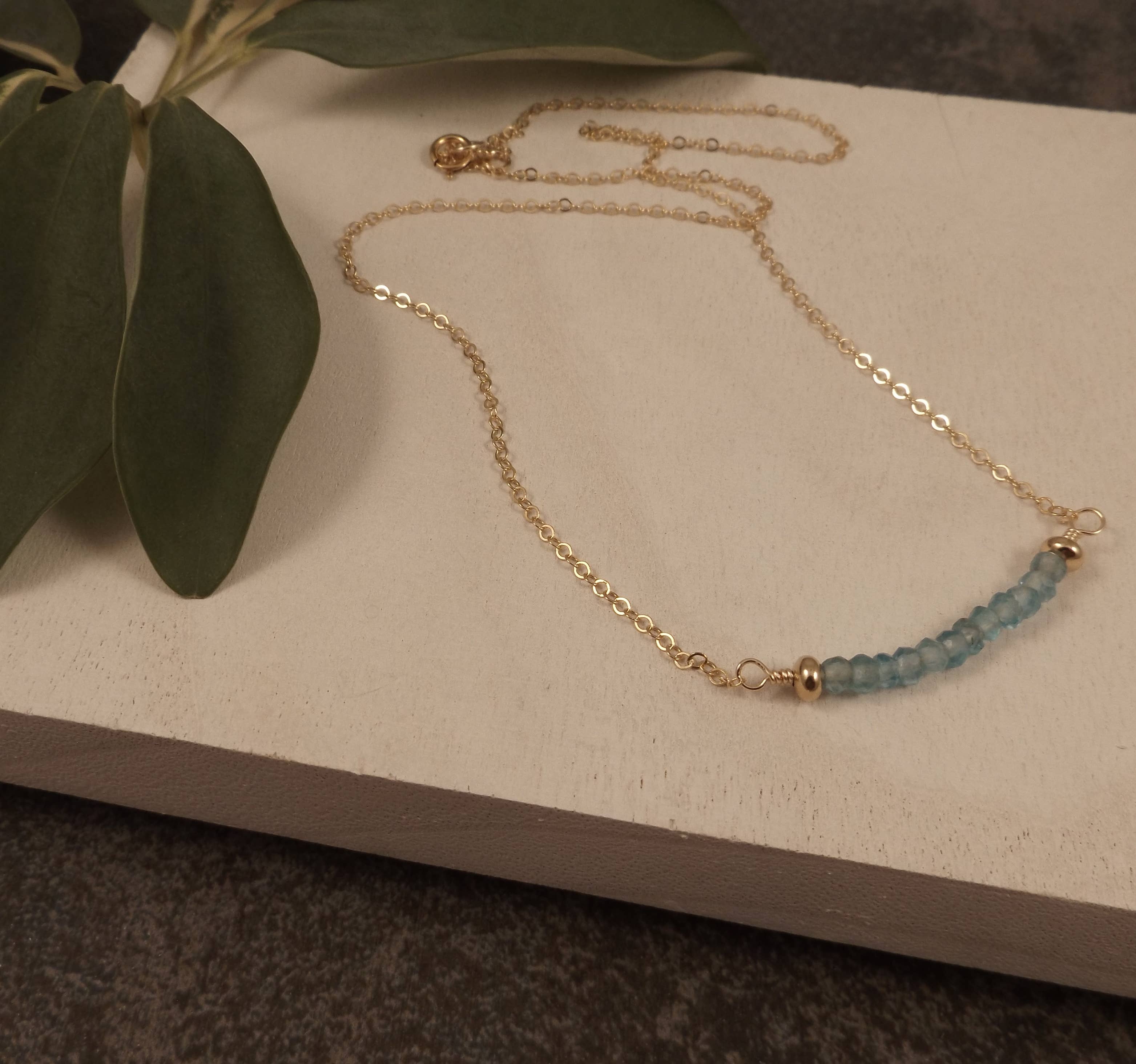 Felicity Jewelry Designs - Wholesale Beaded/Pearl Necklace - Bijoux - Gemstone and Gold Necklace1