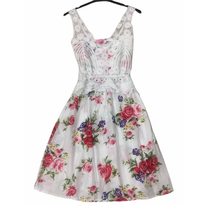 Long dress with lace bodice for child, floral pattern WHITE for wholesale by red white