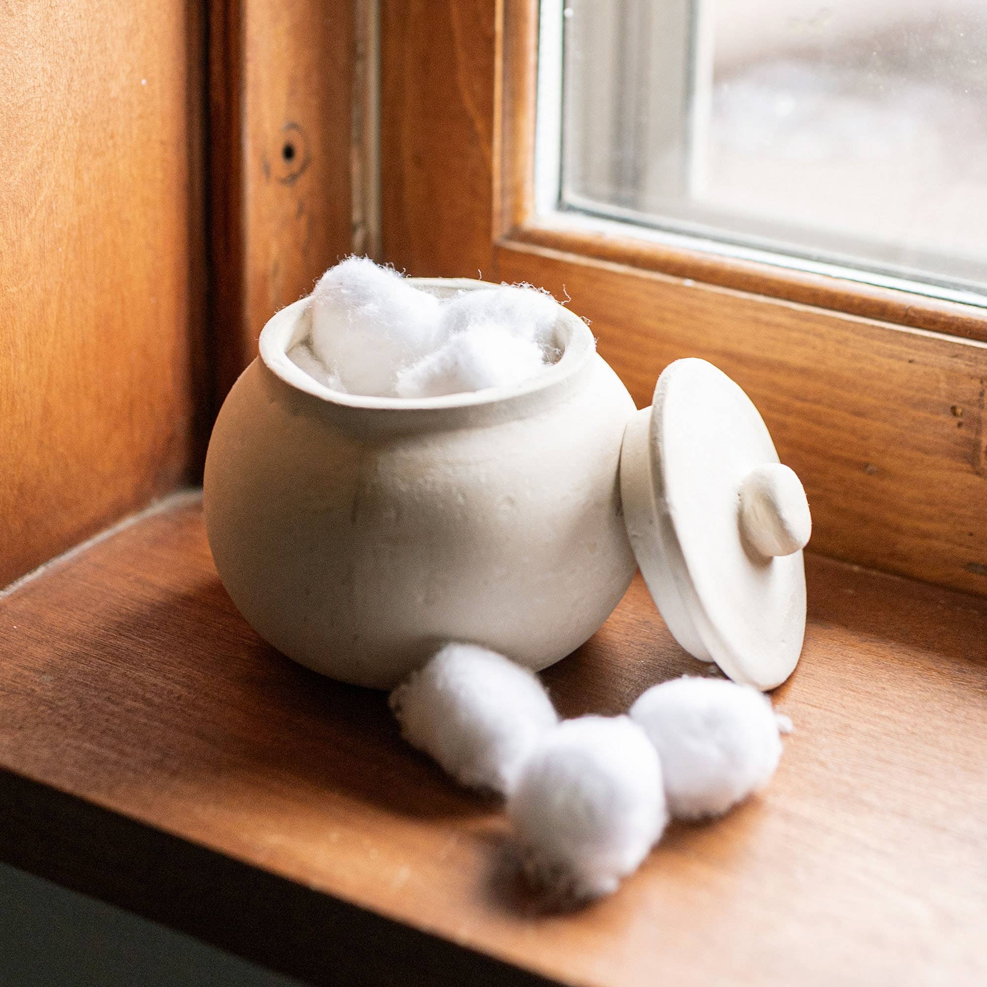 Foreside Home & Garden - Wholesale Jewelry Box/Organizer - SALE - Turner Jewelry Storage Container Cream Paper Mache0