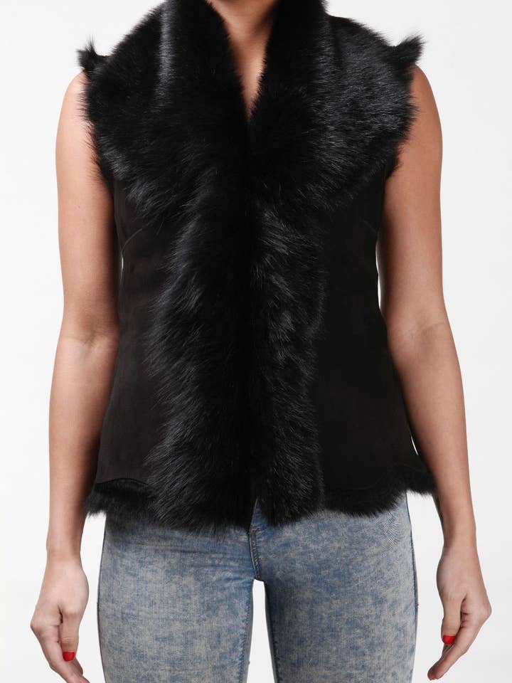 Infinity Leather (Upperclass Fashions Ltd) - Wholesale Outerwear Vest - Women's - Women's Toscana Sheepskin Short Gilet-Denver
