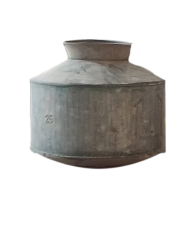 Khannas - Vendita all'ingrosso Vasi per piante - Vaso rustico in ferro riciclato1