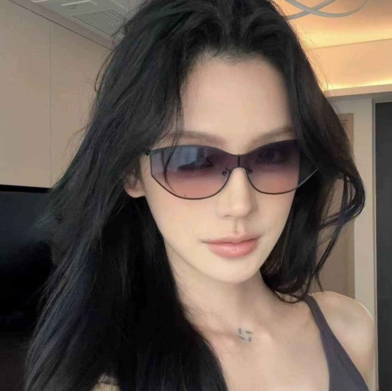 MKS America - Wholesale Sunglasses - Women's - Y2K Future Technology Sense Cat-Eye Fashion Sunglasses2