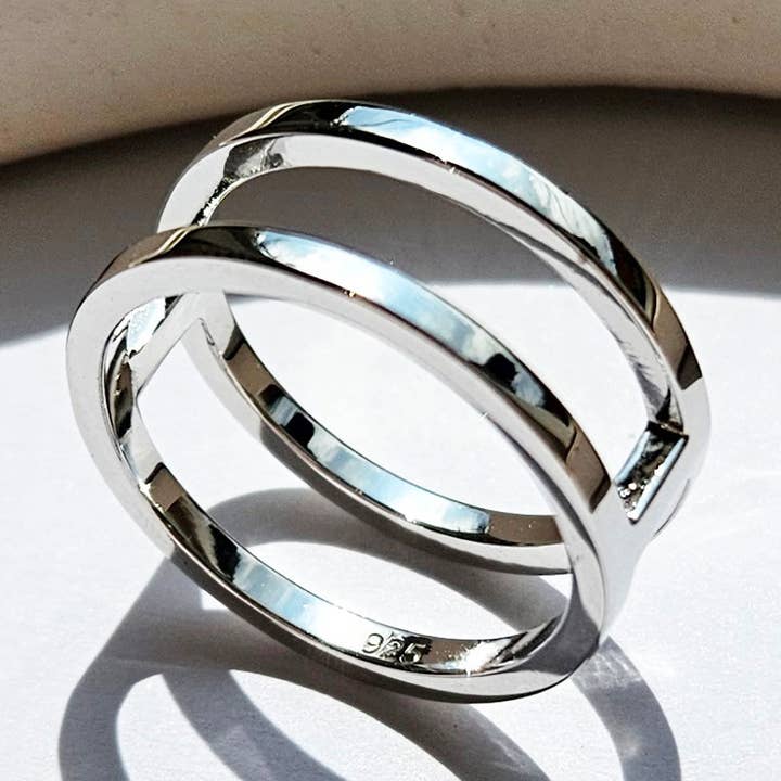 MINIMALIST DOUBLE BAND RING - R-F7936 for wholesale by HolyBang Jewels