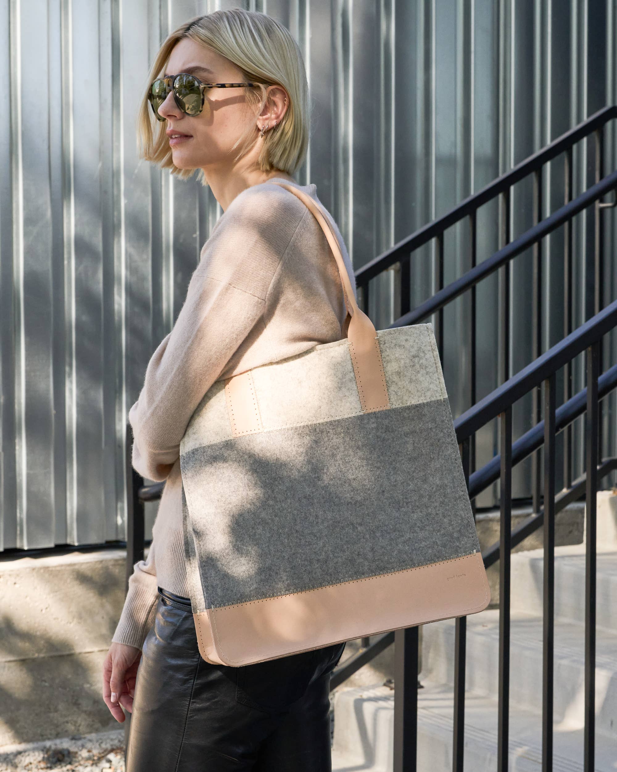 Granite Tan Jaunt Merino Wool Tote Granite, Heather White & Natural for wholesale on Faire1