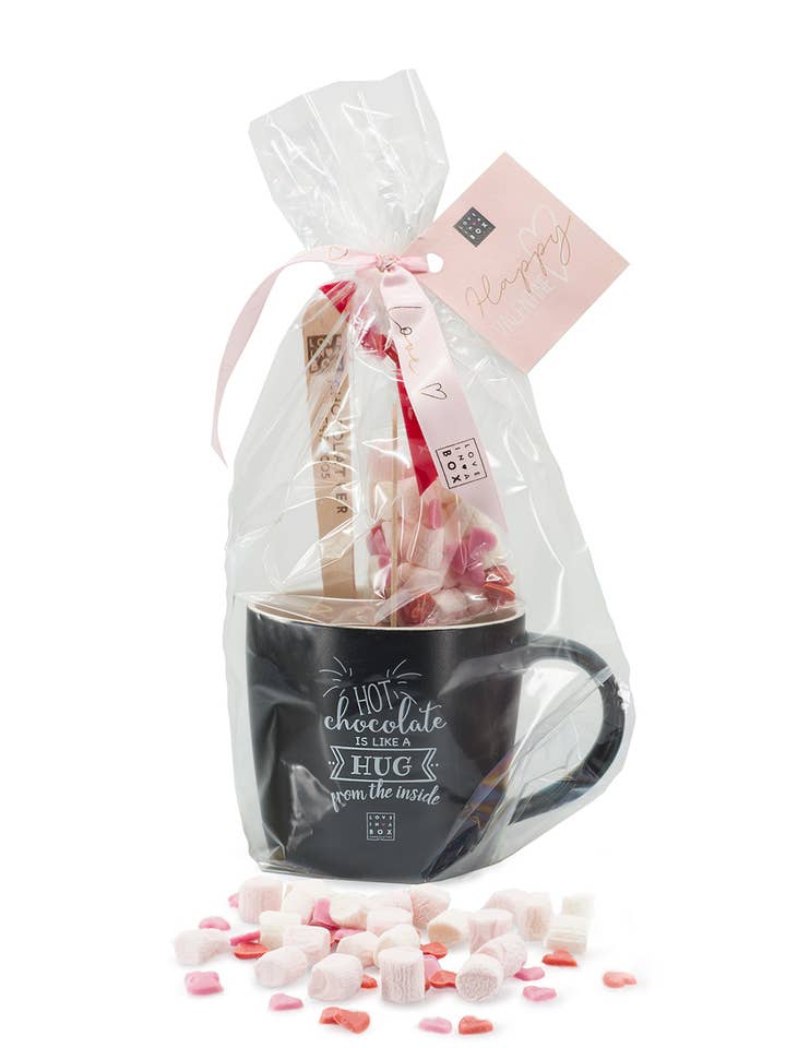 Valentine Mug with Hot Chocolate Spoons Milk voor wholesale door Love in a Box Chocolatier