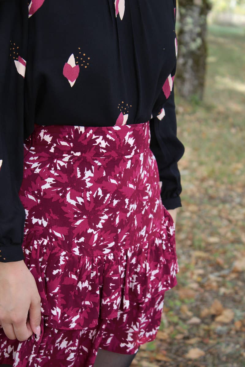 Eglantine et Zoé - Wholesale Fabric - Fago Black Liquorice Viscose Twill Fabric11