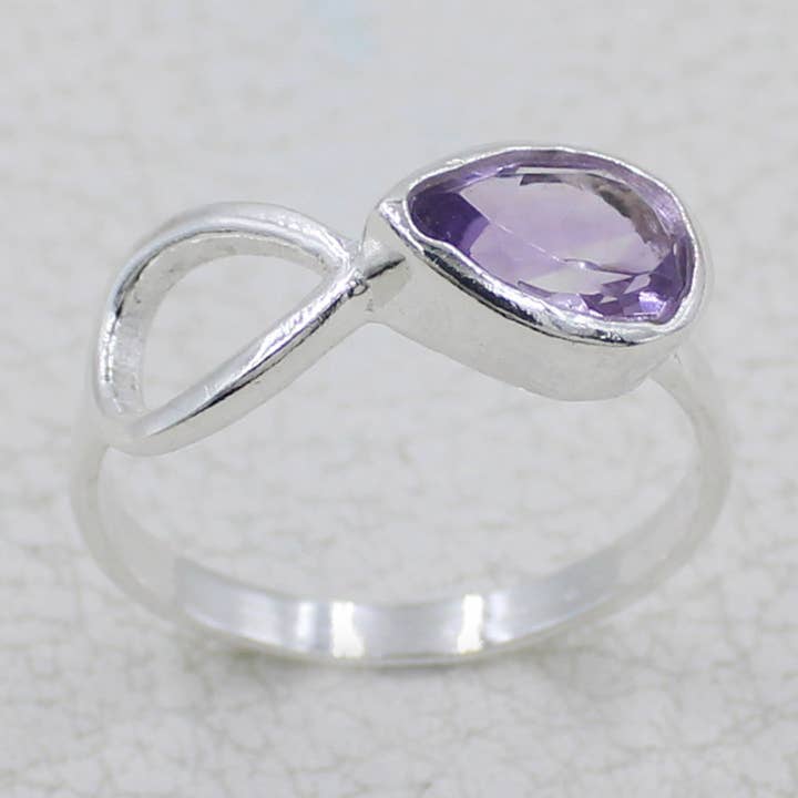 Anel de Prata Esterlina com Ametista em Forma de Pêra por atacado de Silvex Jewelry