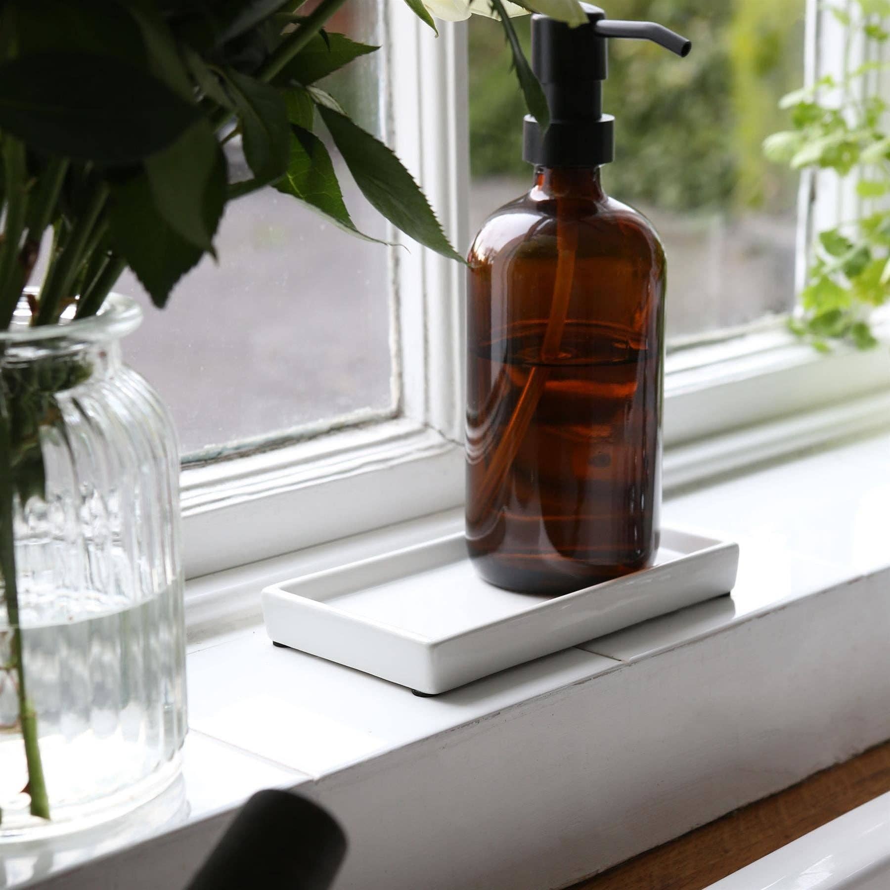 Rinkit Ltd - Wholesale Bath Soap Dish - Ceramic Soap Dispenser Tray - 17cm - White1