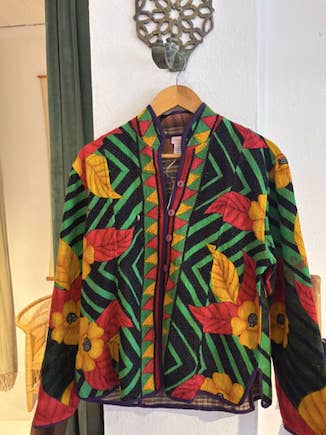 Veste Kantha King Charles pour la vente par Curiosity Lab