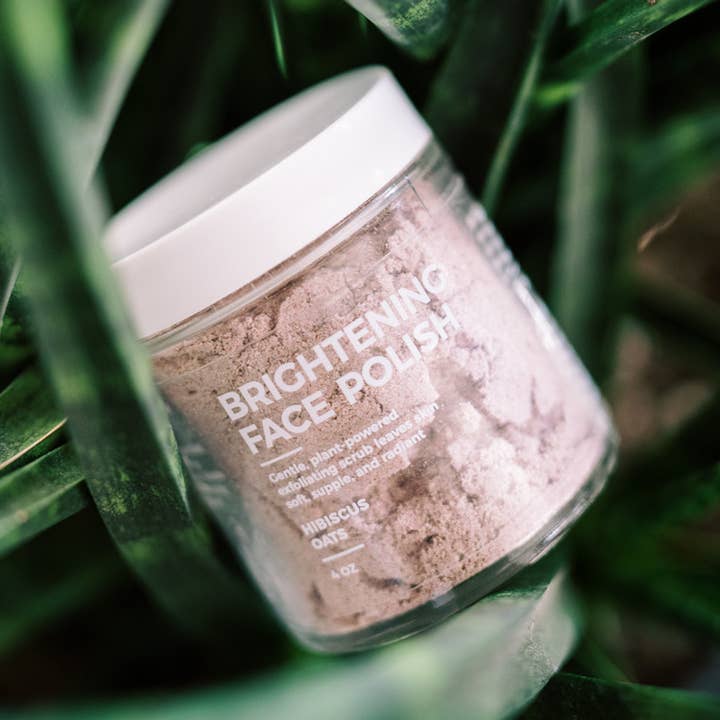 Vernis éclaircissant pour le visage pour la vente par Brown and Coconut