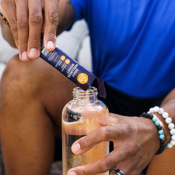 ZYN-Immunity & Recovery - Vente Boisson diététique en poudre - Curcuma ZYN, électrolyte et soutien immunitaire (variété, paquet de 8)3