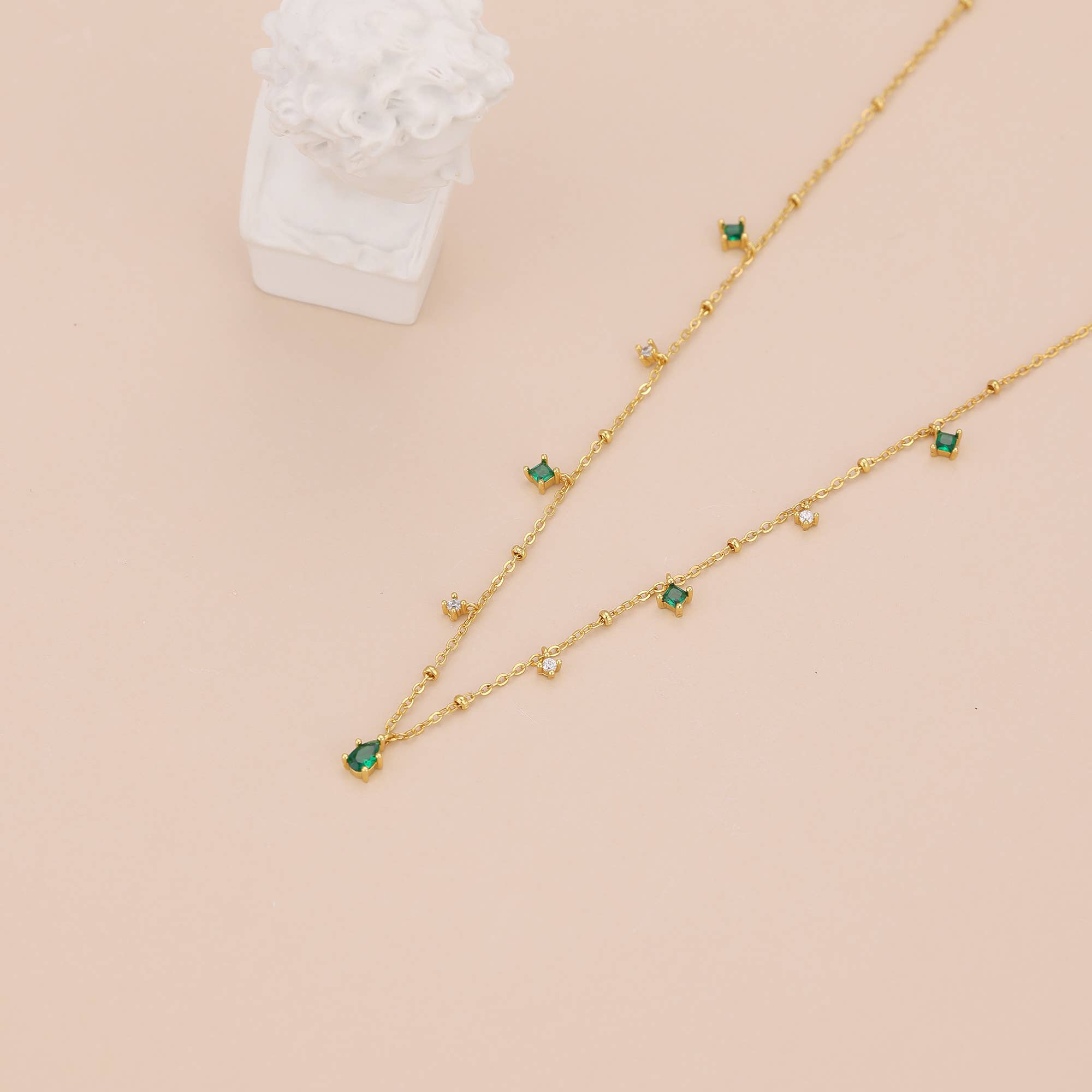 Melange Blanc - Wholesale Pendant/Charm Necklace - N010 dainty emerald station satellite chain necklace7