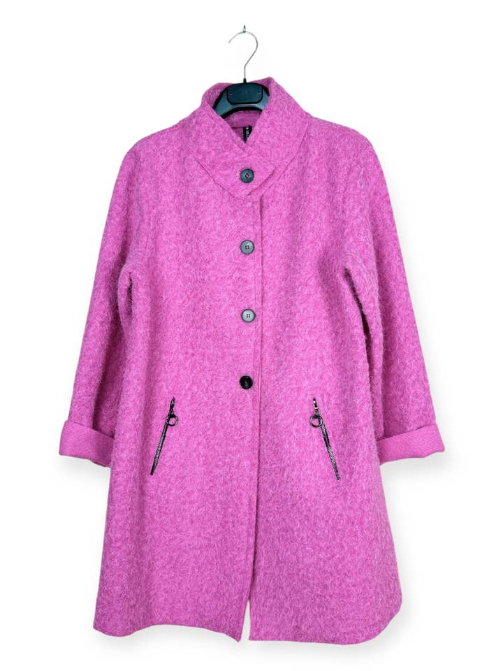 Lucky Nana - Wholesale Coat - Women's - AH 25275 - Coat with Buttons and Hidden Zip Pockets – Elegance20