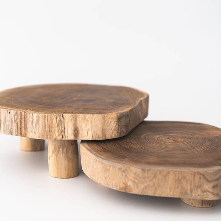 Sandstone & Sage - Vente Décorations de table - Présentoir en teck à bord brut | Bois naturel au style primitif1
