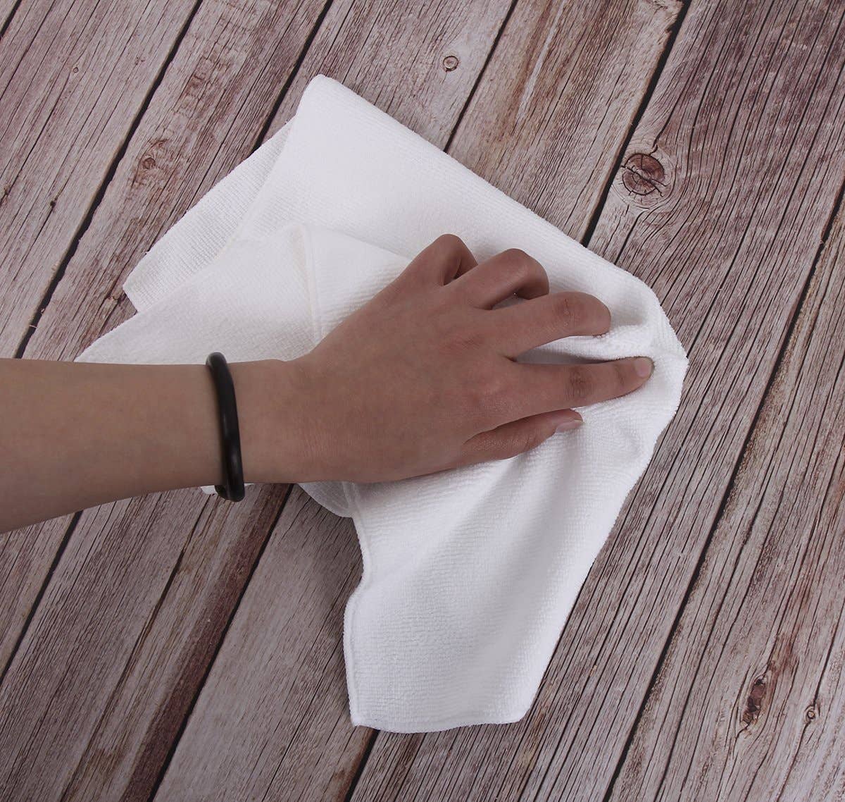 Everplush - Wholesale Cleaning Cloth - Commercial Microfiber Cleaning Cloths, 12 Pack - White5