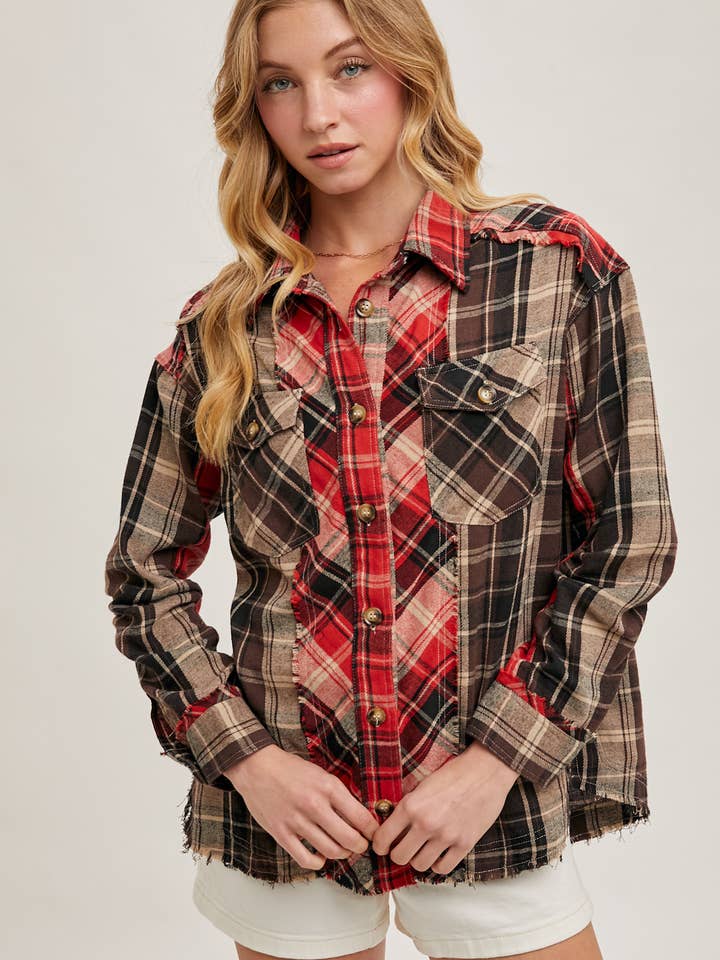 Bluivy - Wholesale Button Down Shirt - Women's - DISTRESSED HEM BUTTON DOWN PLAID SHIRT - 4TH OF JULY13