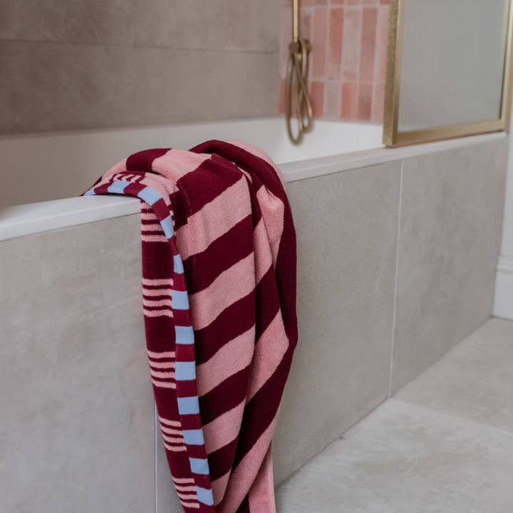 TBCo - Wholesale Bath Towel - Cotton Towels in Pink Stripe