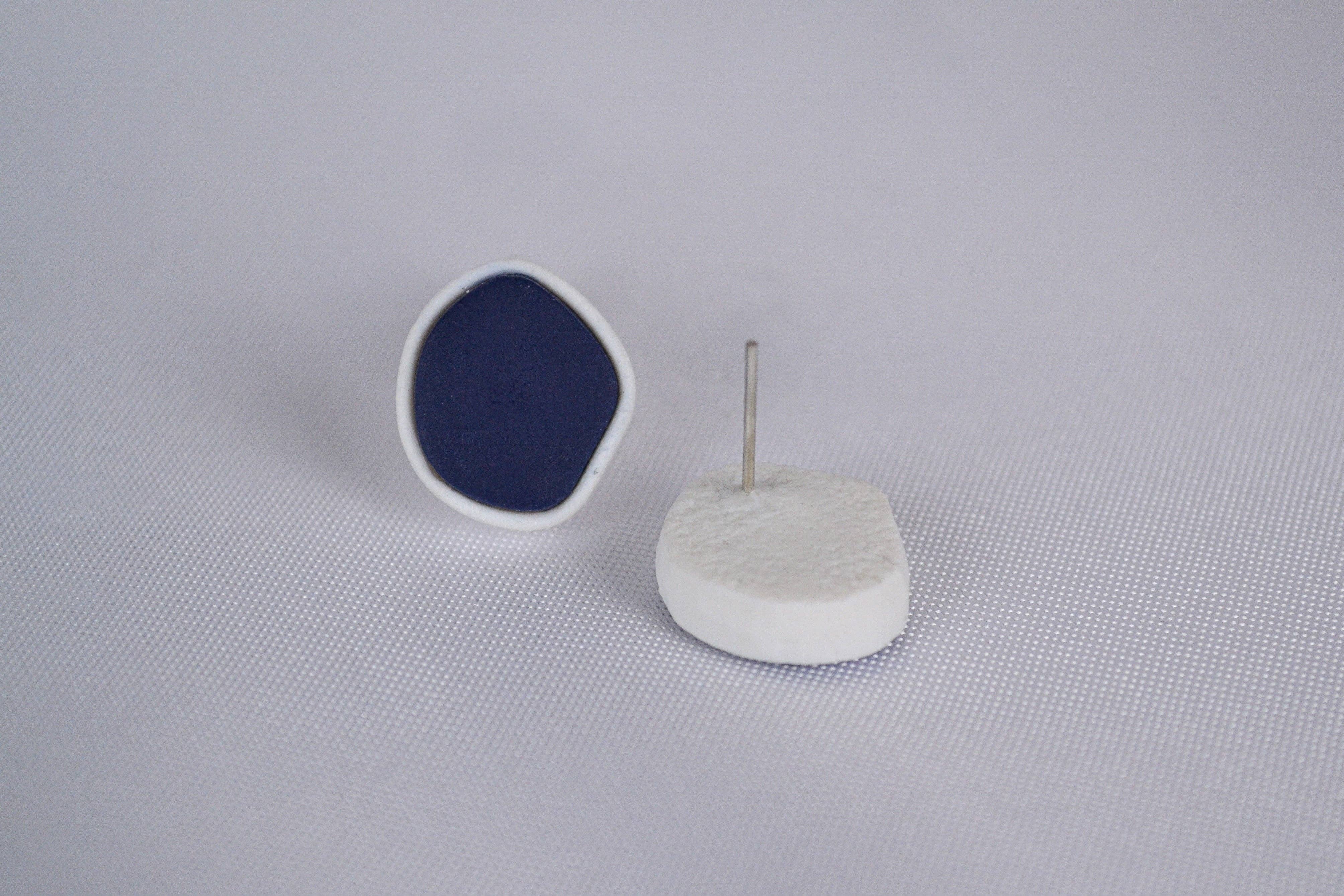 Linati Studio - Wholesale Stud/Post Earrings - Ella stud earrings in blue & white3