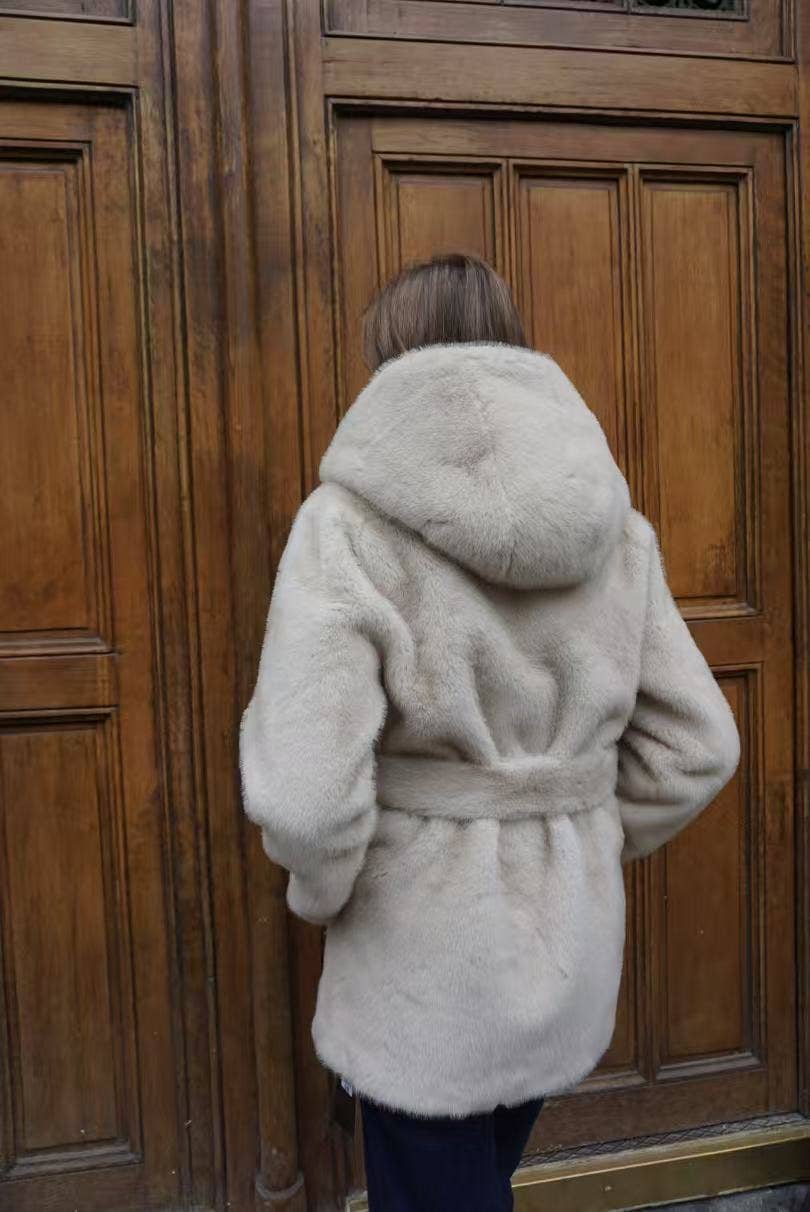 CIAO MILANO - Wholesale Fur/Faux Fur Coat - Women's - 284013 Cozy Hooded Coat3
