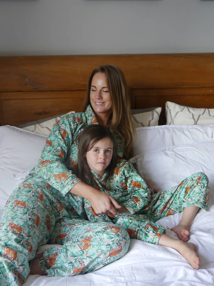 LOLA+BLAKE - Wholesale Sleepwear Bottom - Women's - Jungle Women's Pyjama Bottoms2