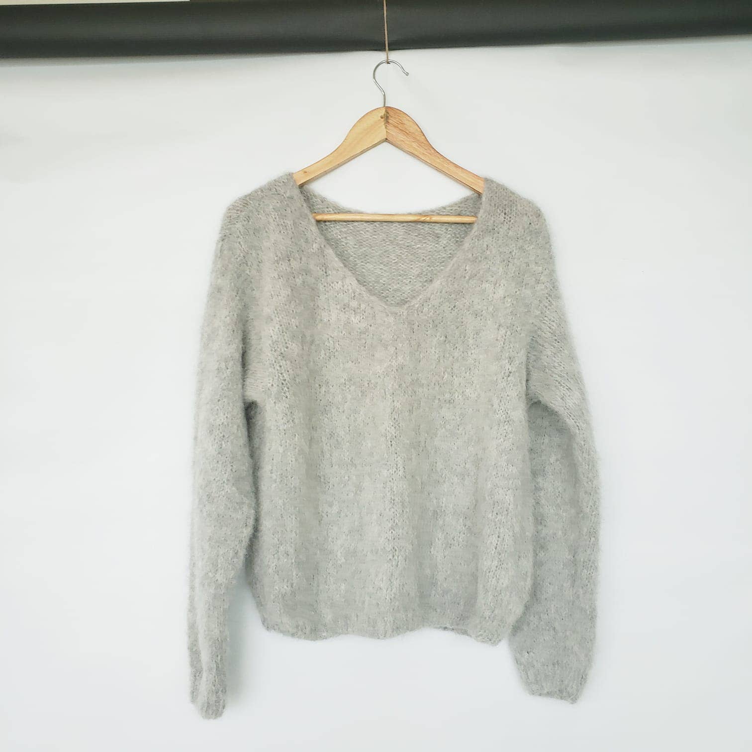 Alpaga Le Monde - Wholesale Knit Sweater - Women's - Colca Grey Sweater6