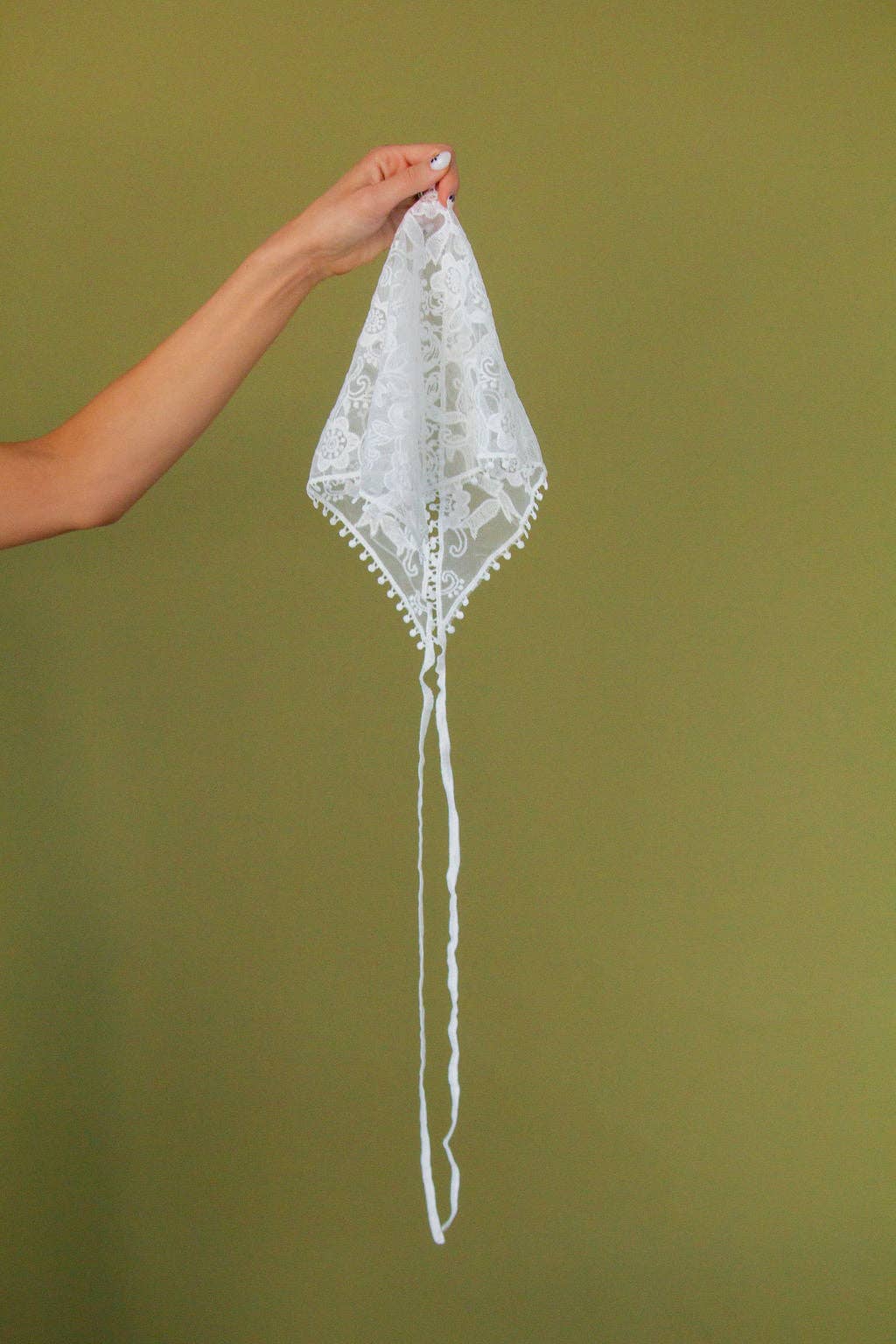 Shop Andi - Wholesale Bandana - Women's - White Lace Tie Bandana1