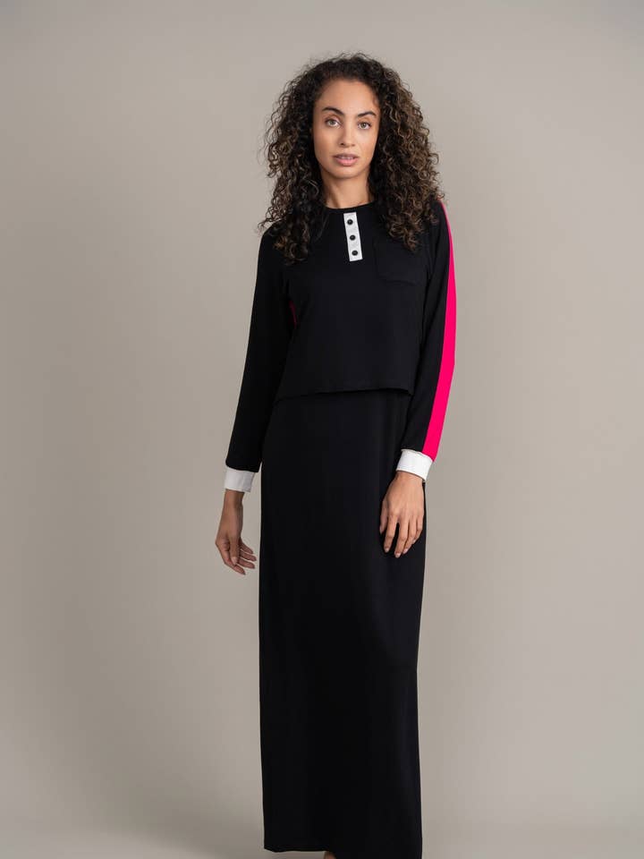 Chemise de nuit d'allaitement à blocs de couleur - Noir/Rose pour la vente par Ellwi Design