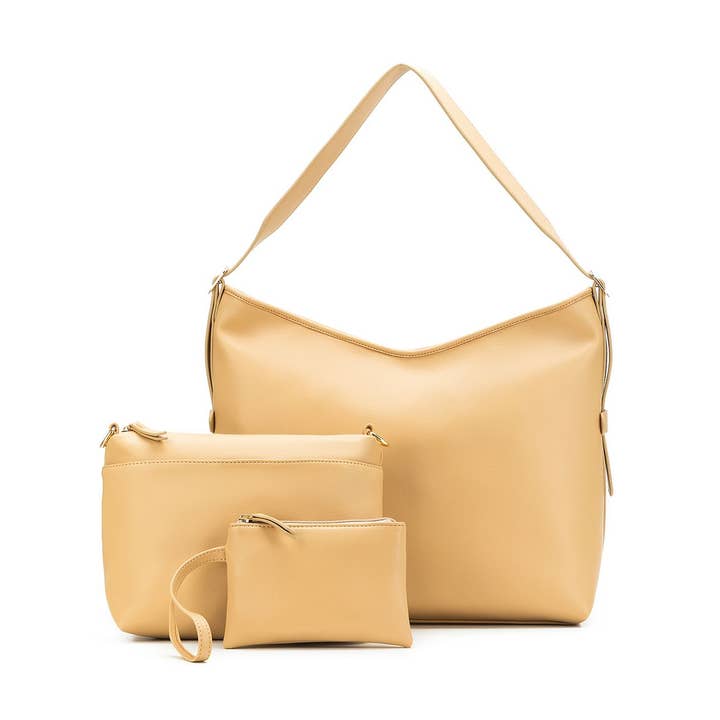 Grand sac hobo décontracté 3 pièces en sable Madeleine pour la vente par BLACK CAVIAR DESIGNS