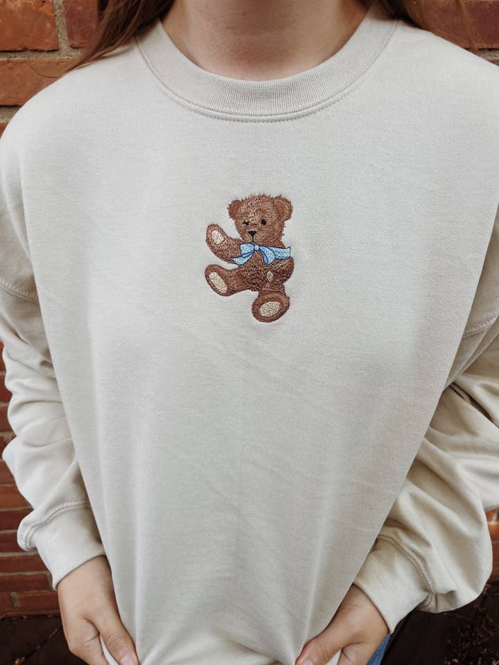 Molly Louise Shop - Wholesale Sweatshirt - Women's - Teddy Bear Embroidered Sweatshirt