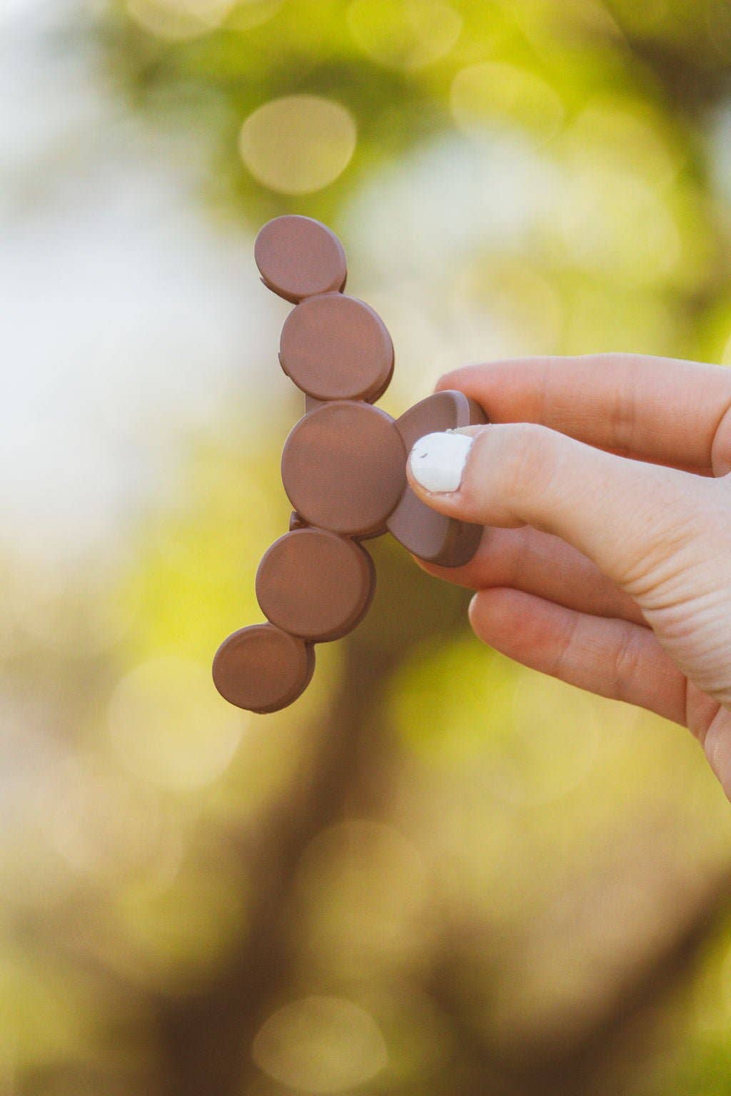 Shop Andi - Wholesale Hair Clip - Women's - Circles Claw Clip21