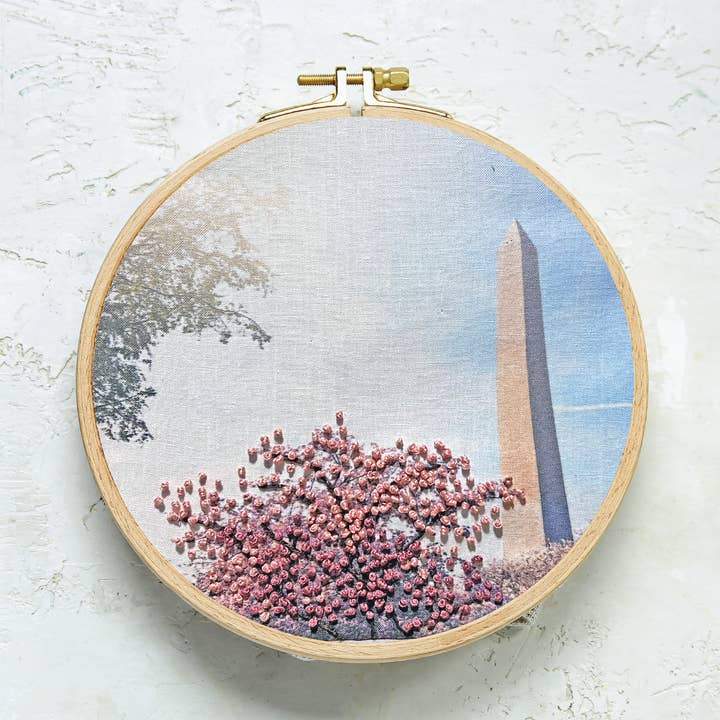 DC in Bloom | Fleurs de cerisier | Kit de broderie pour la vente par The Other Cat