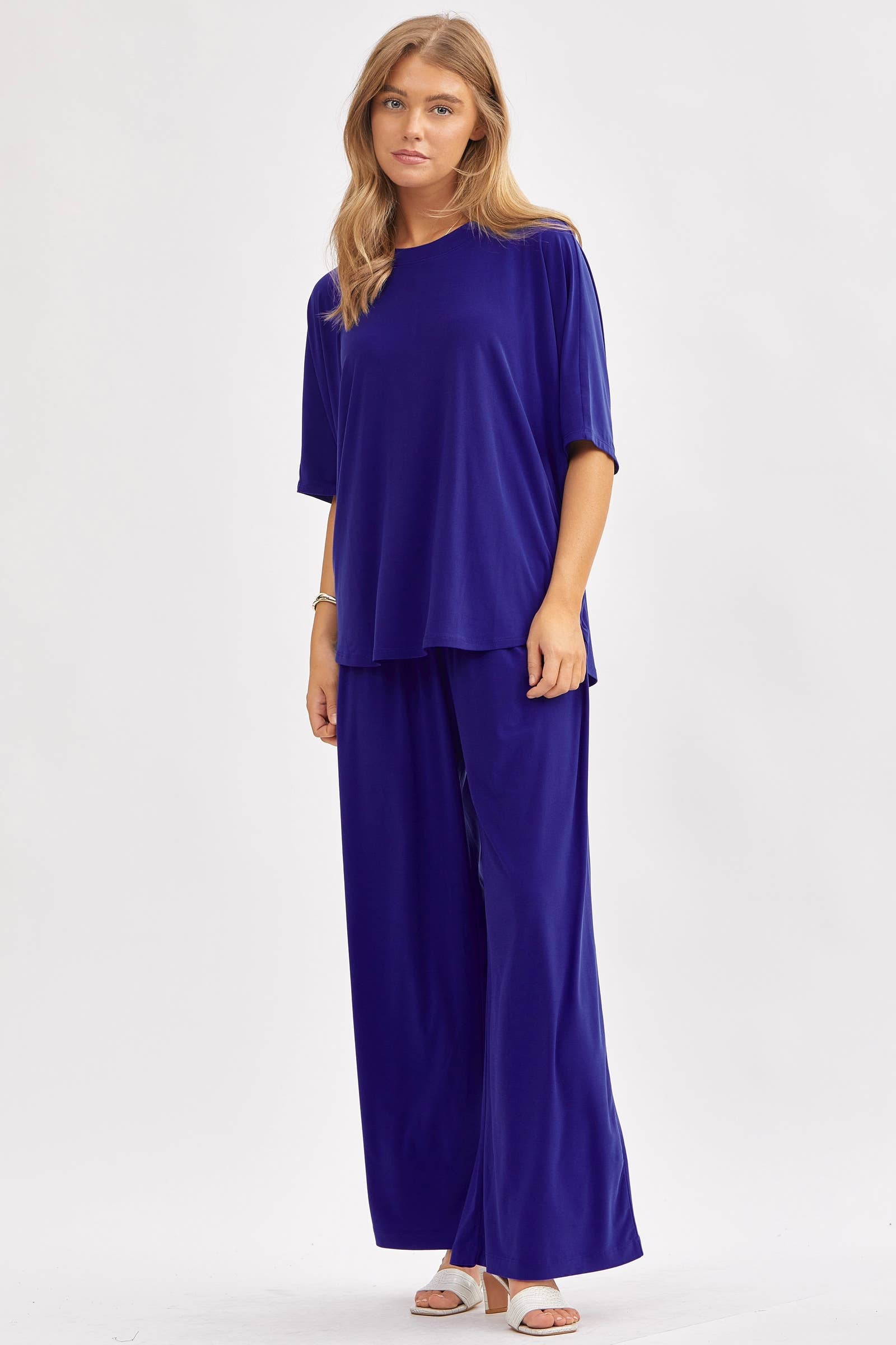 Dear Scarlett - Vendita all'ingrosso Completo top e pantaloni (NON loungewear) - Donna - Completo fluido con top ampio stile poncho e pantaloni larghi TRVSET-COASTAL5