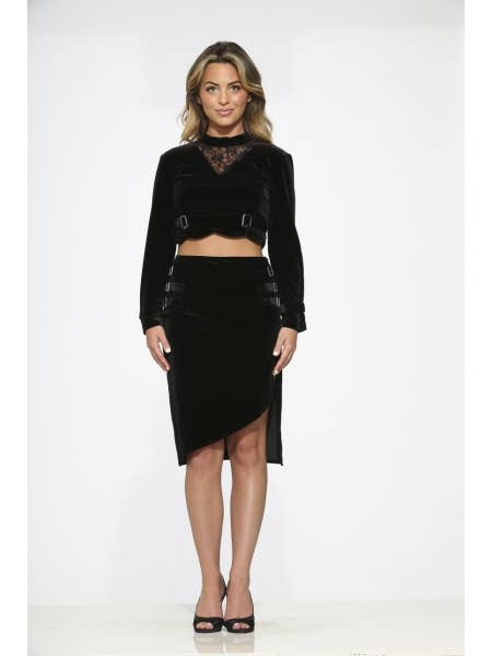 37010 Black Velvet Top & Skirt for wholesale on Faire