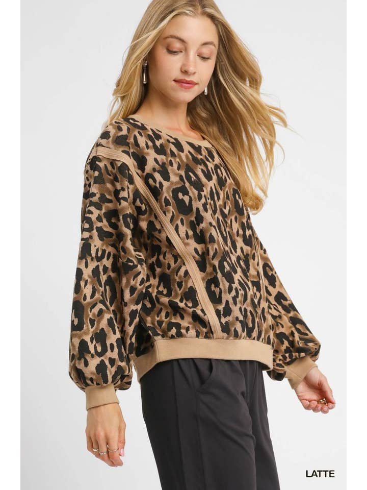 Vanilla Monkey - Wholesale Graphic Sweatshirt - Women's - Leopard Print Pullover Sweatshirt1