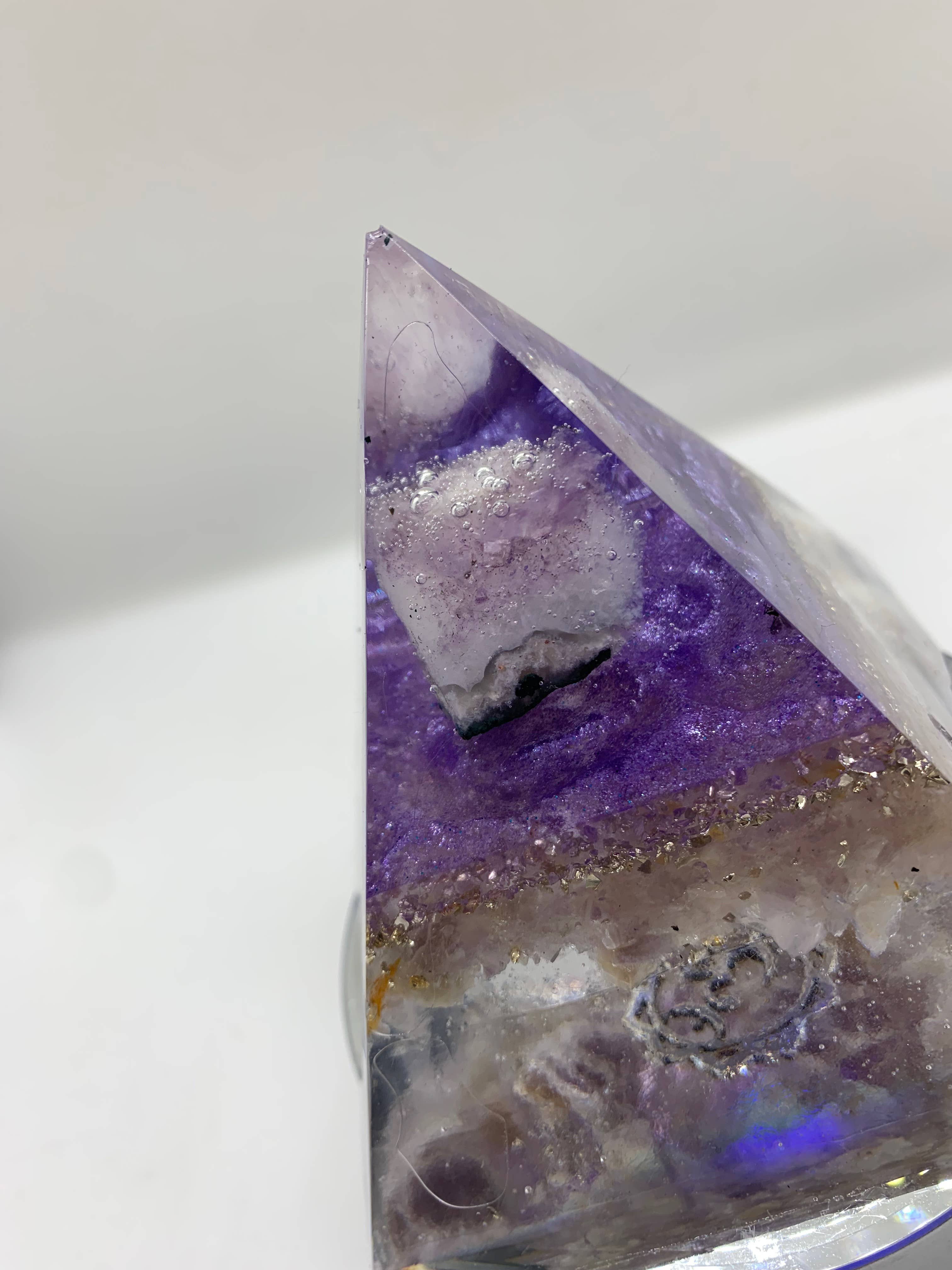 Orgonics by Driftwood Works Inc - Wholesale Spiritual Stone/Crystal - CHAKRA-CROWN Orgone Pyramid5