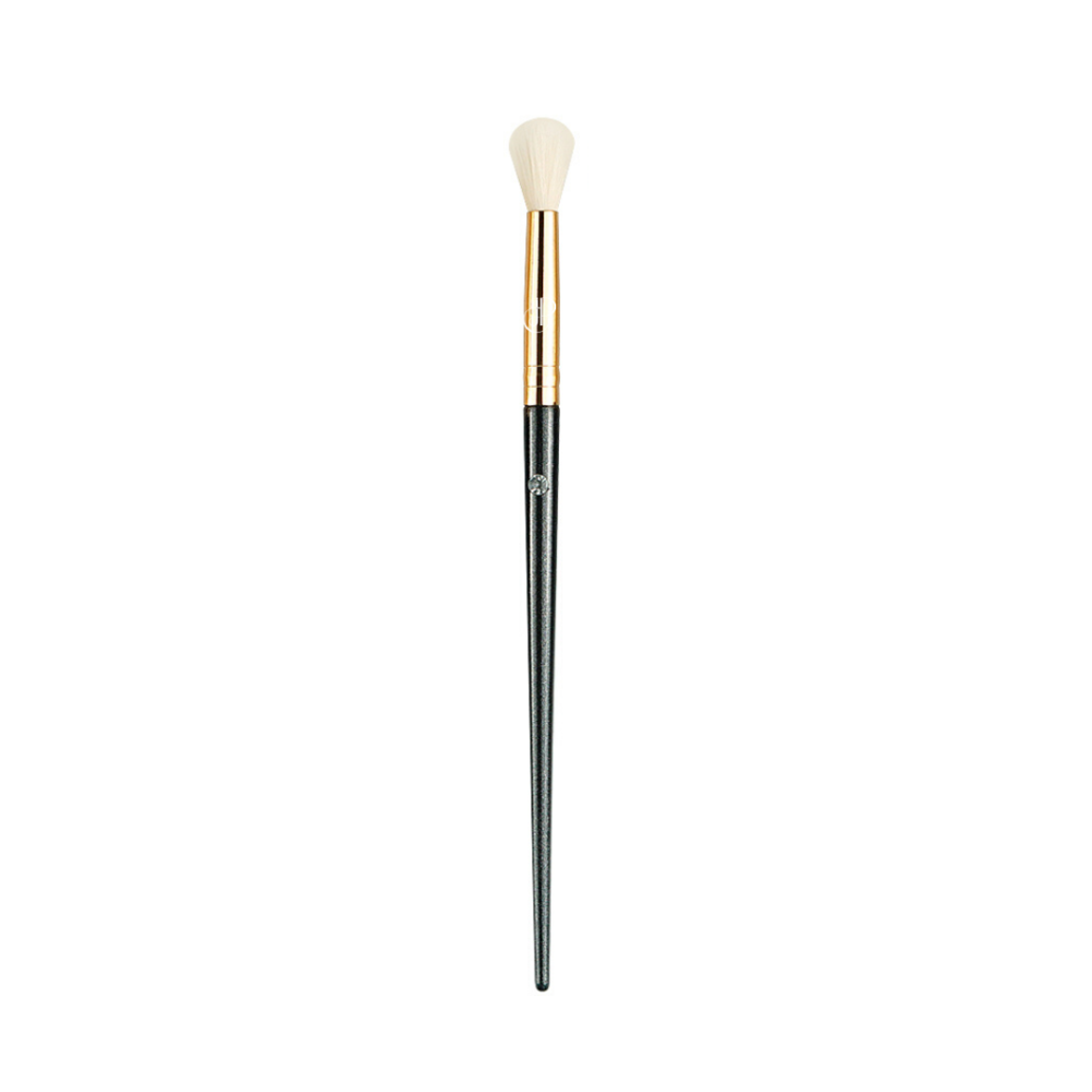 CJP Beauty - Wholesale Eye make-up brush - Large Blending Brush1