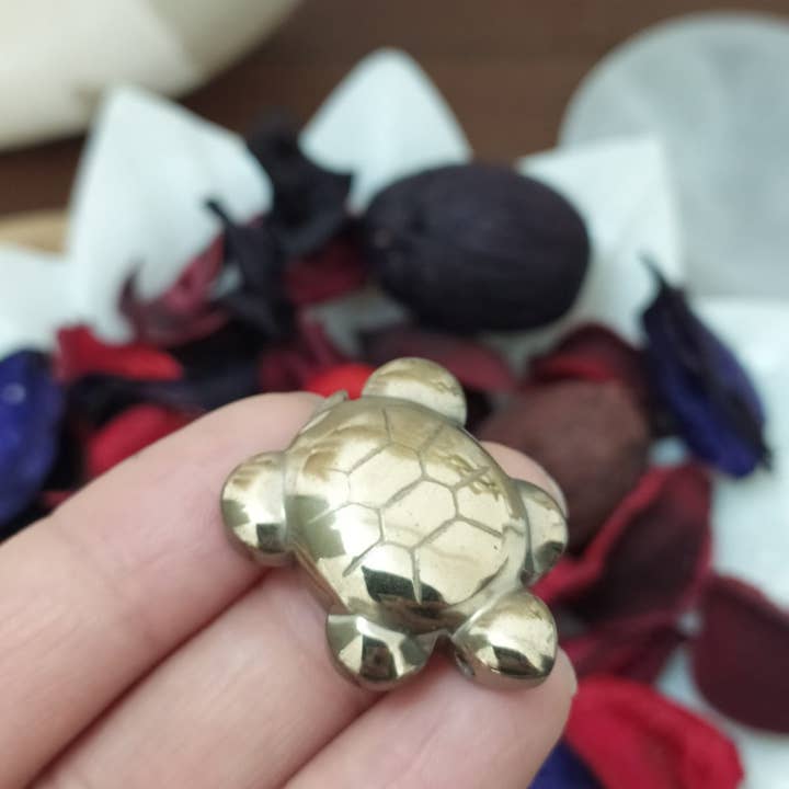 Soothing Crystals - Wholesale Spiritual Stone/Crystal - Wholesale Gold Pyrite Turtle Figurines |Bulk Crystal Animals8