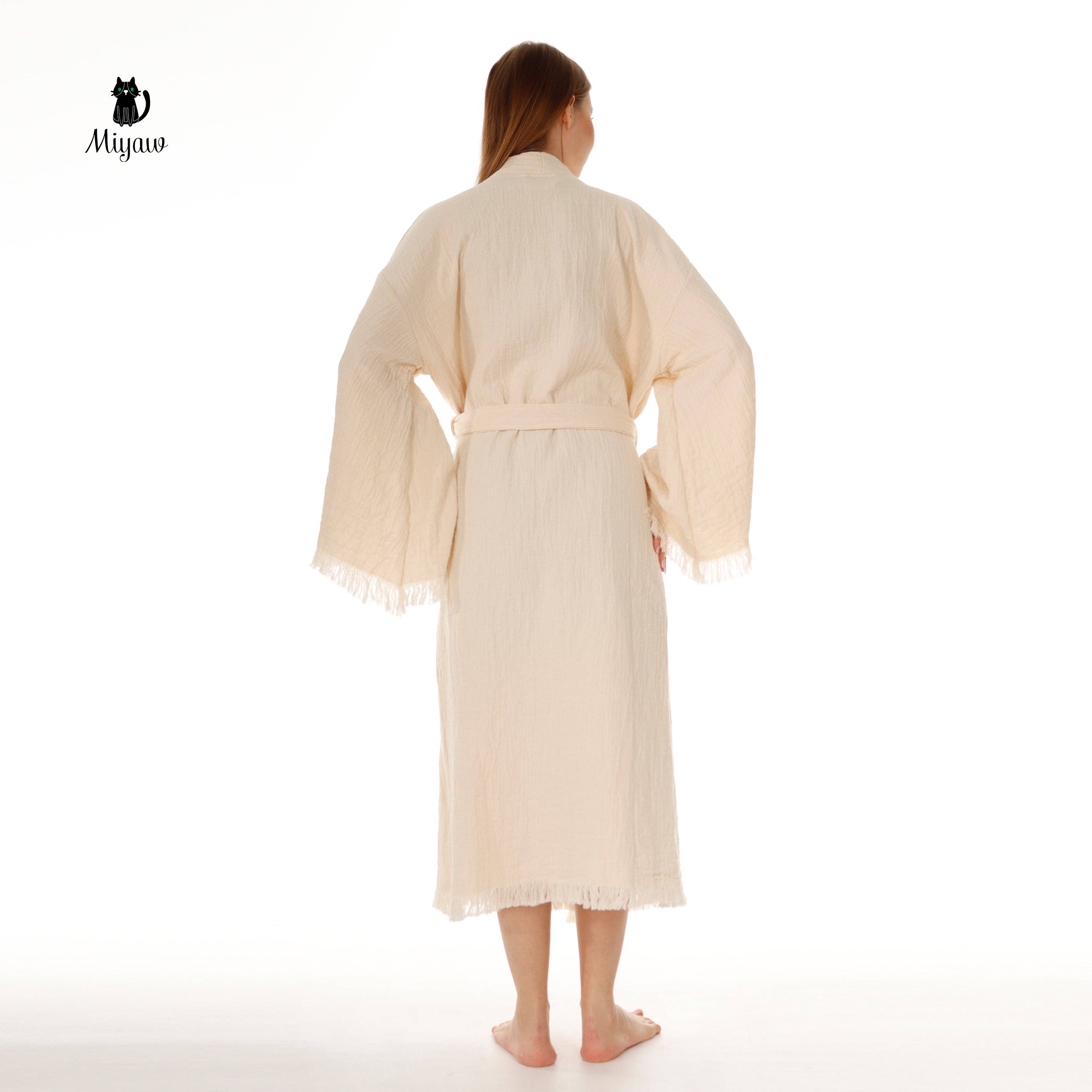 Beige Bohemisk kaftan i ren bomull med fransar och kimonomodell för wholesale på Faire6