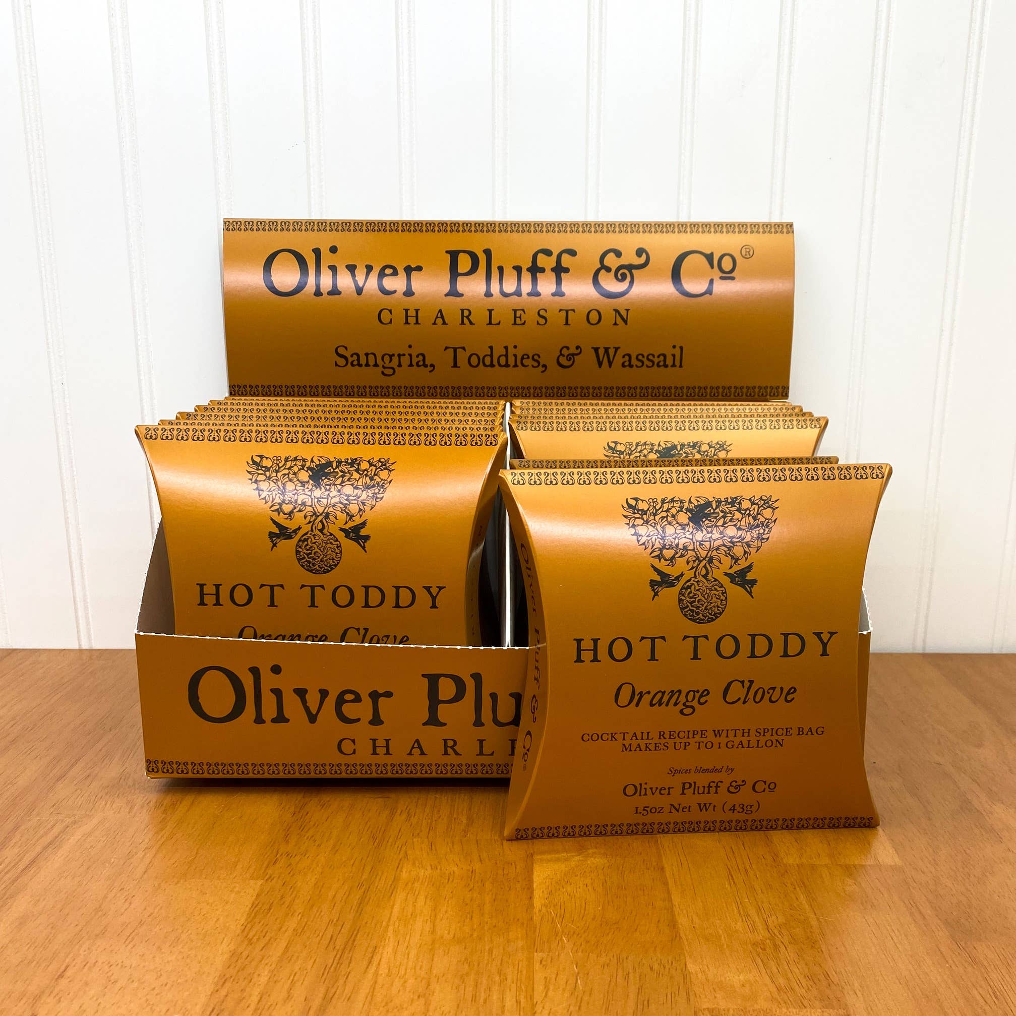 Oliver Pluff & Company - Vendita all'ingrosso Mix per cioccolata calda - Kit Hot Toddy all'Arancia e Chiodi di Garofano - Confezione da 3,8 litri3