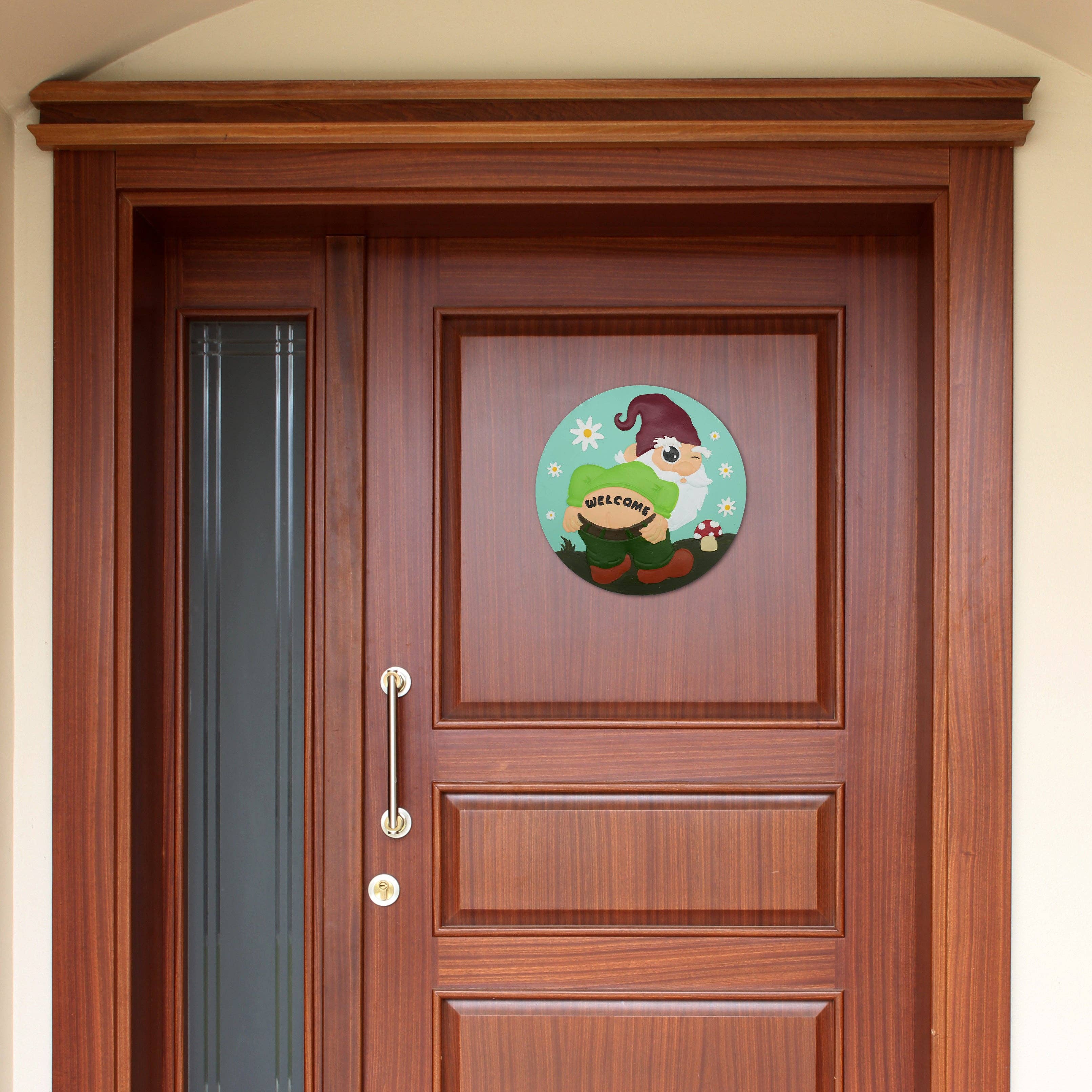 Happy Cow Lawn Decor - Wholesale Stepping Stone - “Welcome” Mooning Gnome Garden Stepping Stone1