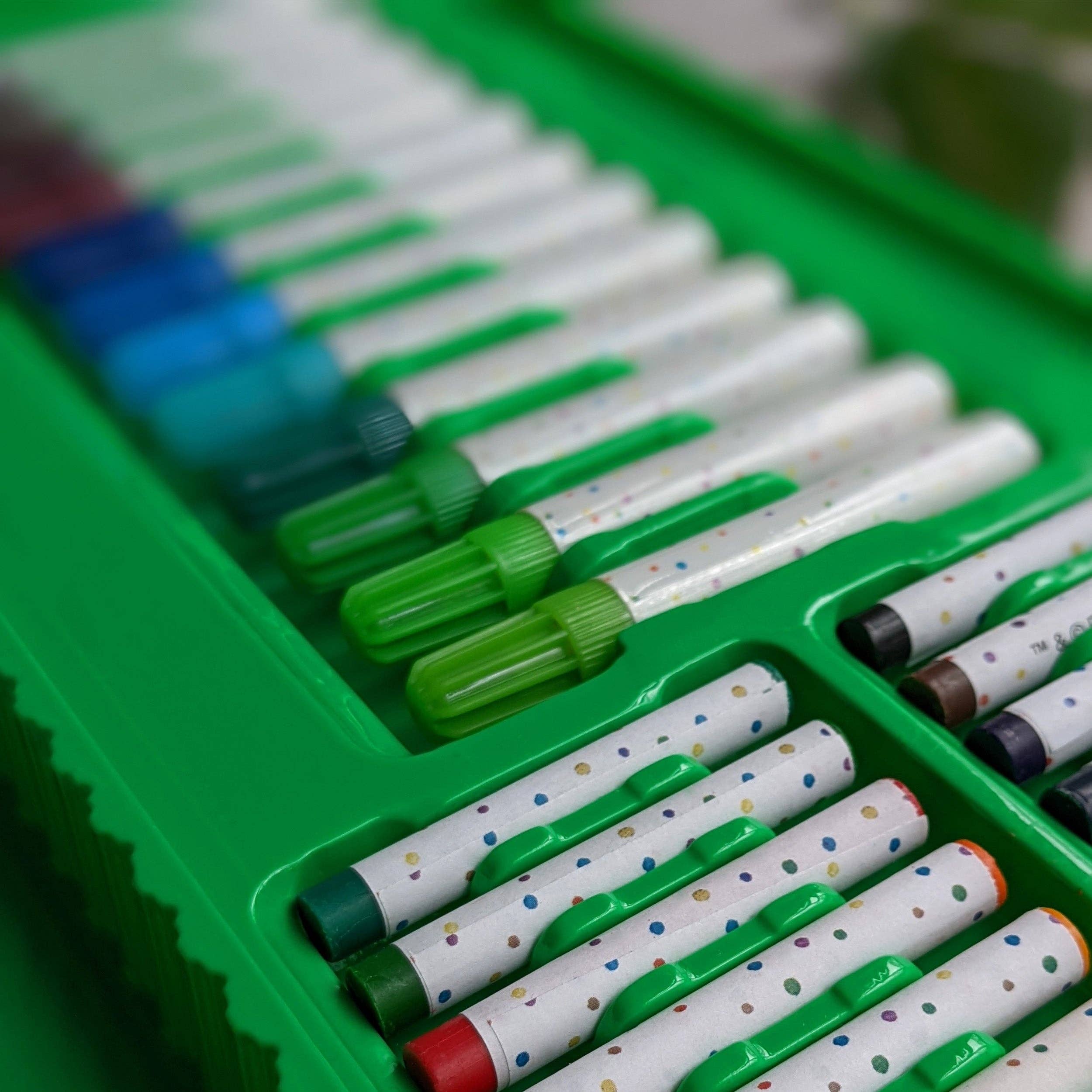 Robert Frederick Ltd - Wholesale Art Set - Kids & Baby - The World of Eric Carle Children's 87 Piece Art Set3