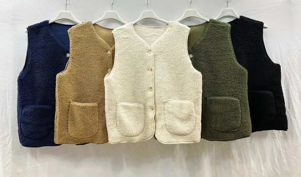 Mimi & Gogo - Vente Veste sans manches – femme - Gilet moumoute sans manches @6108_GiMoumoute18