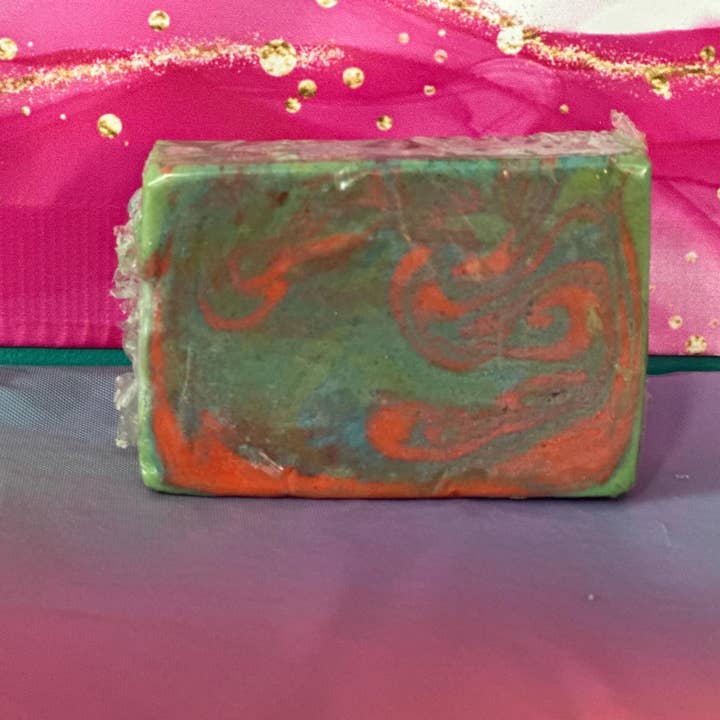 Tabaksblad Zeep 113g voor wholesale door Squeaky Clean Luxurious Soaps