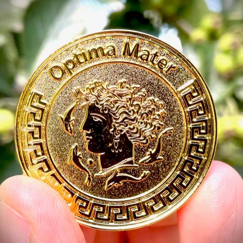 Optima Mater/Best of Mothers Motto Medallion for wholesale by Motto Medallions