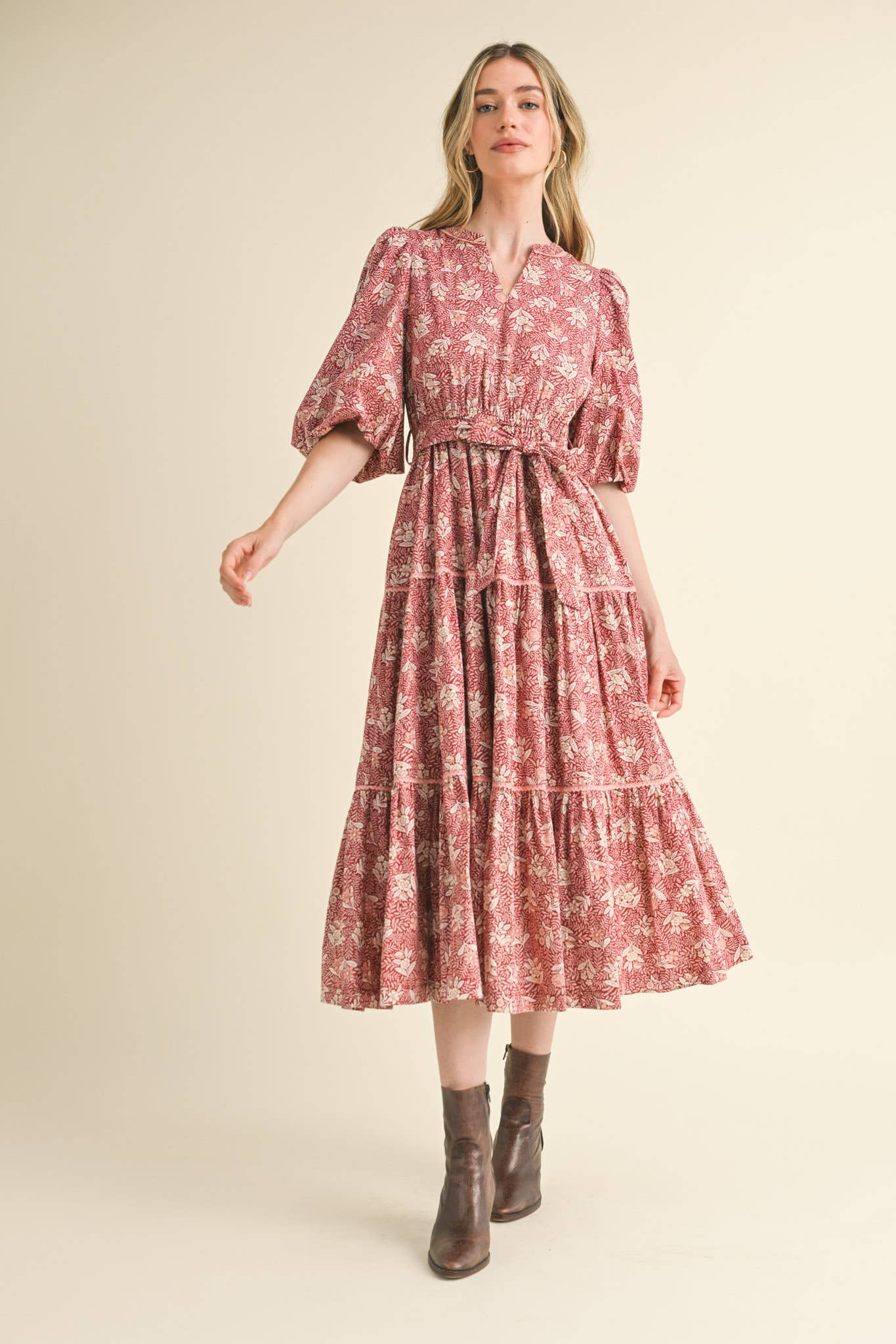 &MERCI - Wholesale Dress - Women's - BUBBLE SLEEVE LACE TRIM MIDI DRESS MDR343015