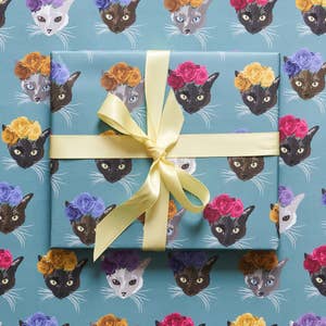 Pet Christmas Wrapping Paper And Gift Tag Dog Cat Toy Xmas Acid