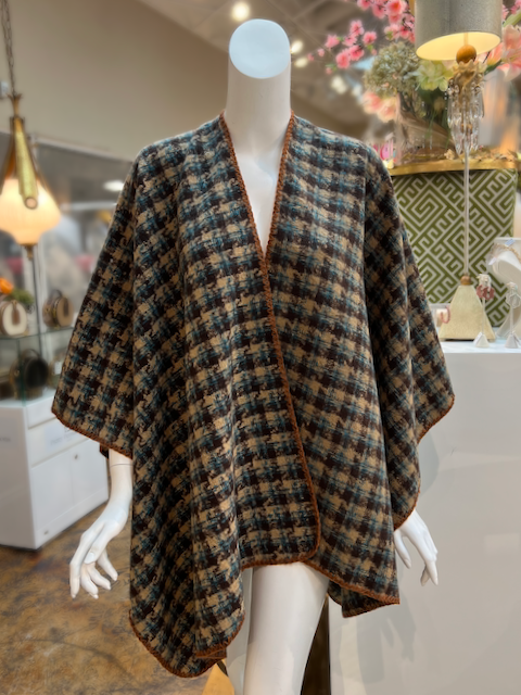 Pretty Persuasions - Wholesale Cape - Women's - CP23130 Molly Ann Ruana Cape2