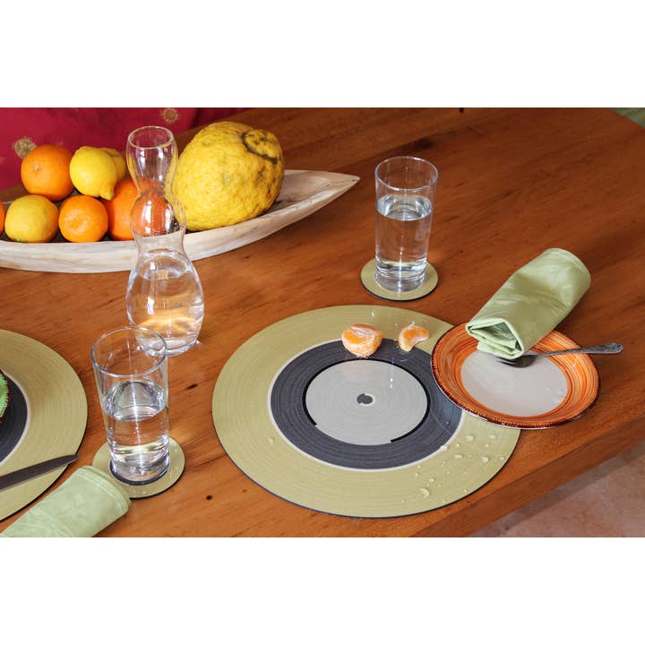 Coolors by Web Com S.a.s. – Individuais por atacado – Placemat - Madeira com cortiça Design Moderno 34 cm6